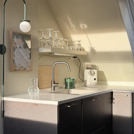 公寓 Cozy Loft In The Heart Of